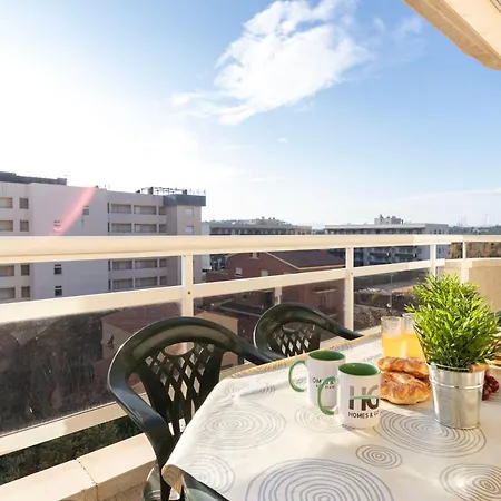 Apartment Homes & Go Aquamarina Iii *